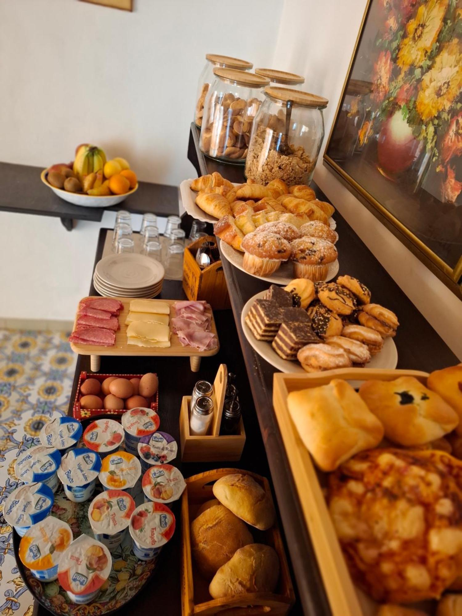 B&B Domus Ена Екстериор снимка